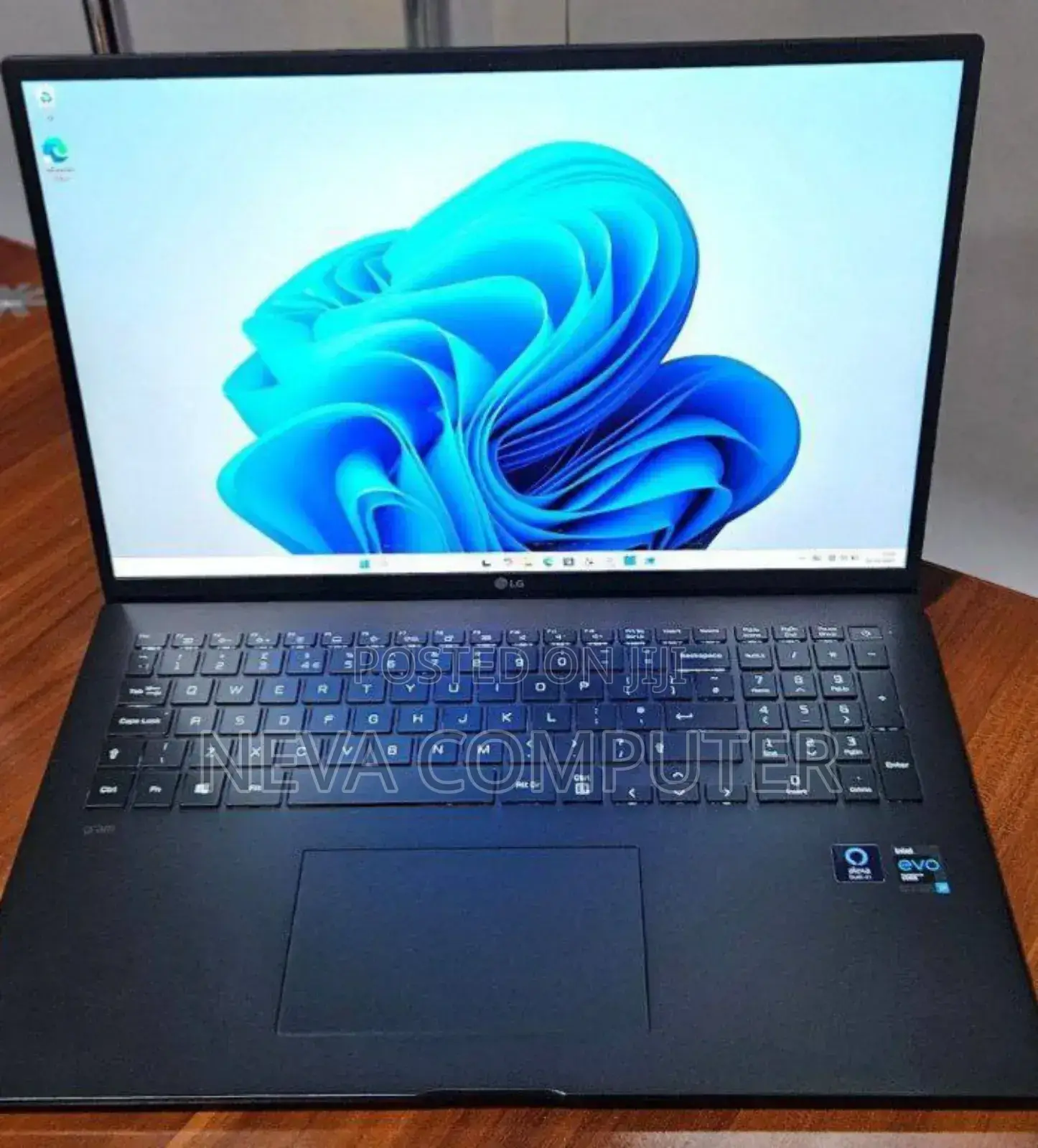 New Laptop LG Gram 14 16GB Intel Core i7 SSD 1T