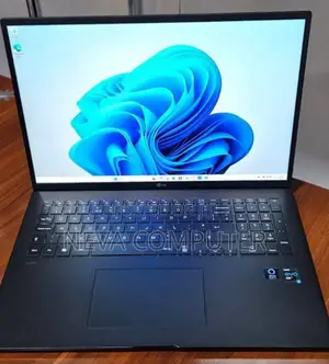 New Laptop LG Gram 14 16GB Intel Core i7 SSD 1T