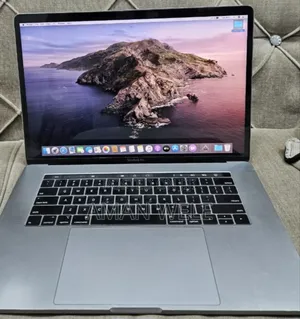 New Laptop Apple MacBook Pro 2019 16GB Intel Core I9 SSD 512GB