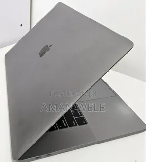New Laptop Apple MacBook Pro 2019 16GB Intel Core I9 SSD 512GB