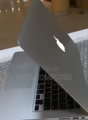 New Laptop Apple MacBook 2014 4GB Intel Core I5 SSD 250GB