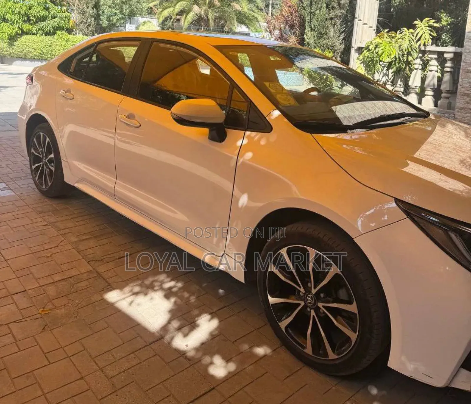 Toyota Corolla L 2022 White