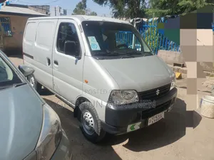 Suzuki Eeco 2024 Silver