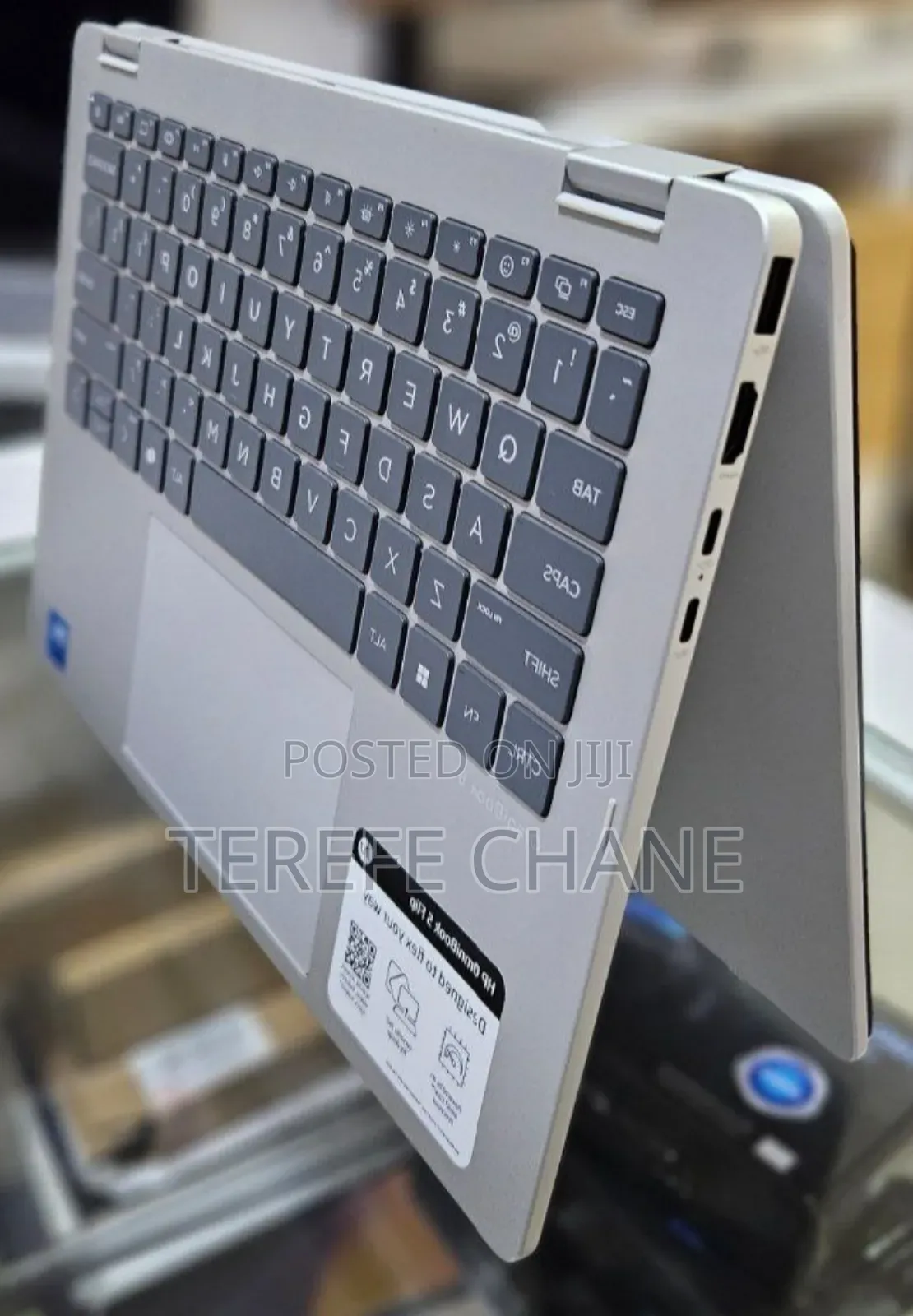 New Laptop HP OmniBook 5 14" 16GB Intel Core I7 SSD 1T