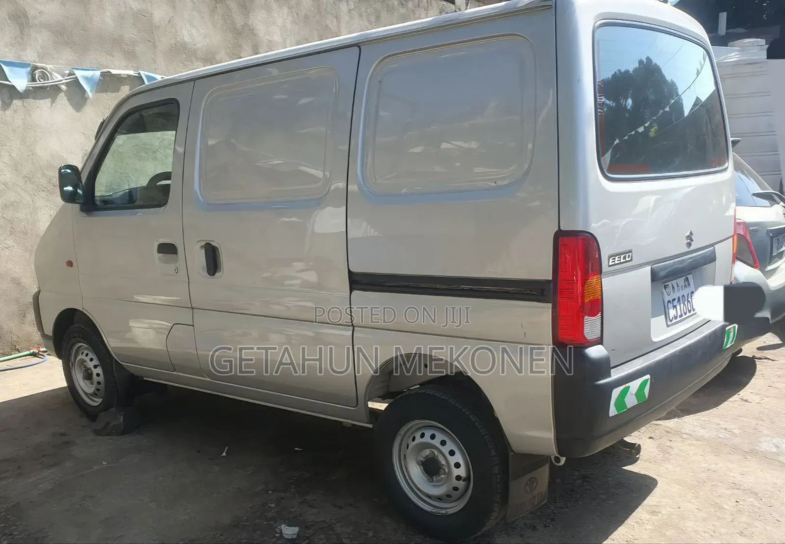 Suzuki Eeco 2024 Silver