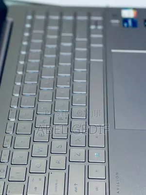 New Laptop HP Pavilion 14 16GB Intel Core I7 SSD 1T