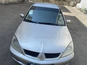 Photo - Mitsubishi Lancer 2009 Beige