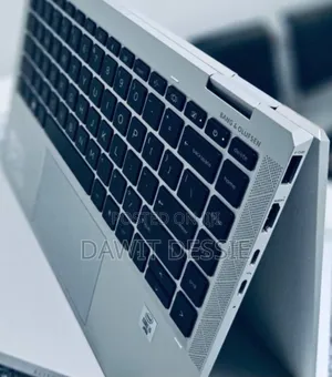 New Laptop HP EliteBook 1040 G8 16GB Intel Core I7 SSD 512GB