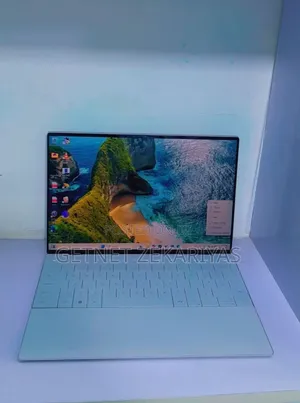 New Laptop Dell XPS 13 32GB Intel Core I7 SSD 512GB