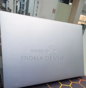 Photo - New Laptop Dell Precision 5540 16GB Intel Core I7 SSD 512GB