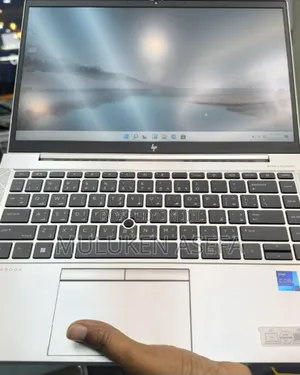 New Laptop HP EliteBook 840 G8 16GB Intel Core I7 SSD 512GB