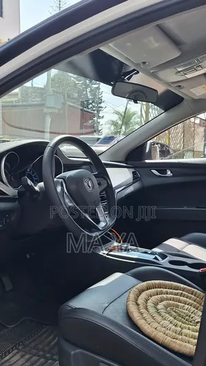 Photo - Changan Eado 2023 White