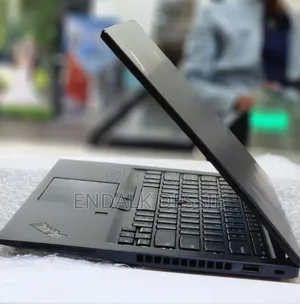 New Laptop Lenovo ThinkPad T14s G4 16GB Intel Core i7 SSD 512GB