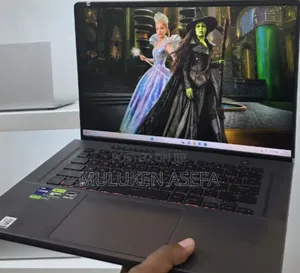 New Laptop Asus ROG Zephyrus G16 16GB Intel Core I9 SSD 1T