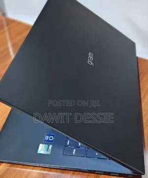 New Laptop Lenovo 16GB Intel Core I7 SSD 1T