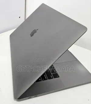 New Laptop Apple MacBook Pro 2019 16GB Intel Core I9 SSD 512GB
