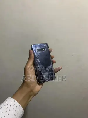 Samsung Galaxy S10e 128 GB Blue