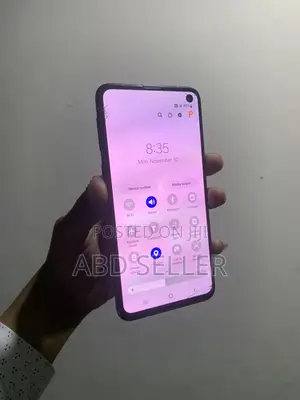 Samsung Galaxy S10e 128 GB Blue