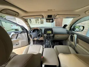 Toyota Land Cruiser Prado 2021 Gray