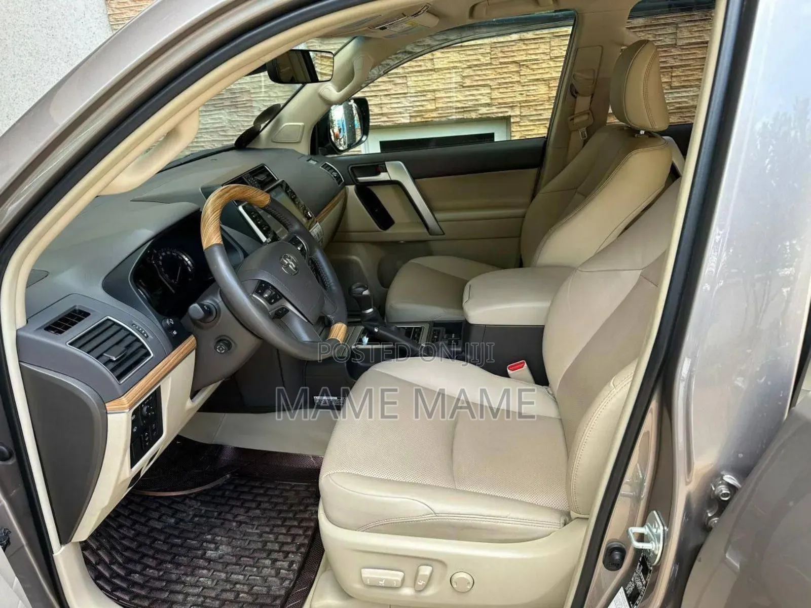 Toyota Land Cruiser Prado 2021 Gray