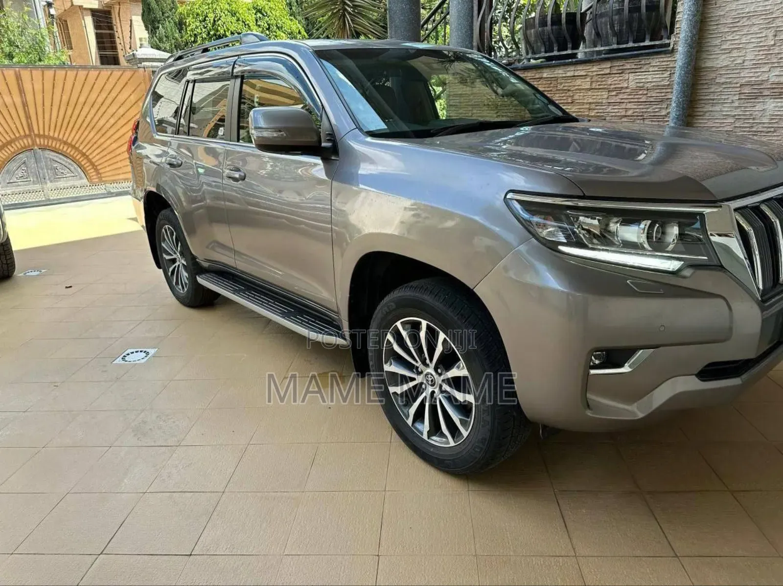 Toyota Land Cruiser Prado 2021 Gray