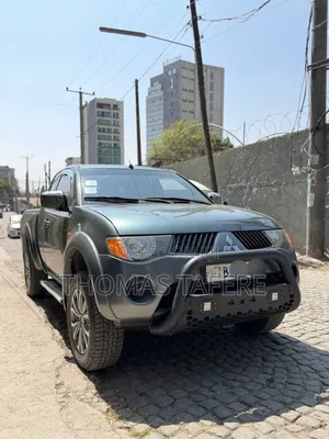 Mitsubishi L200 2008