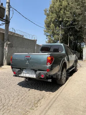 Mitsubishi L200 2008