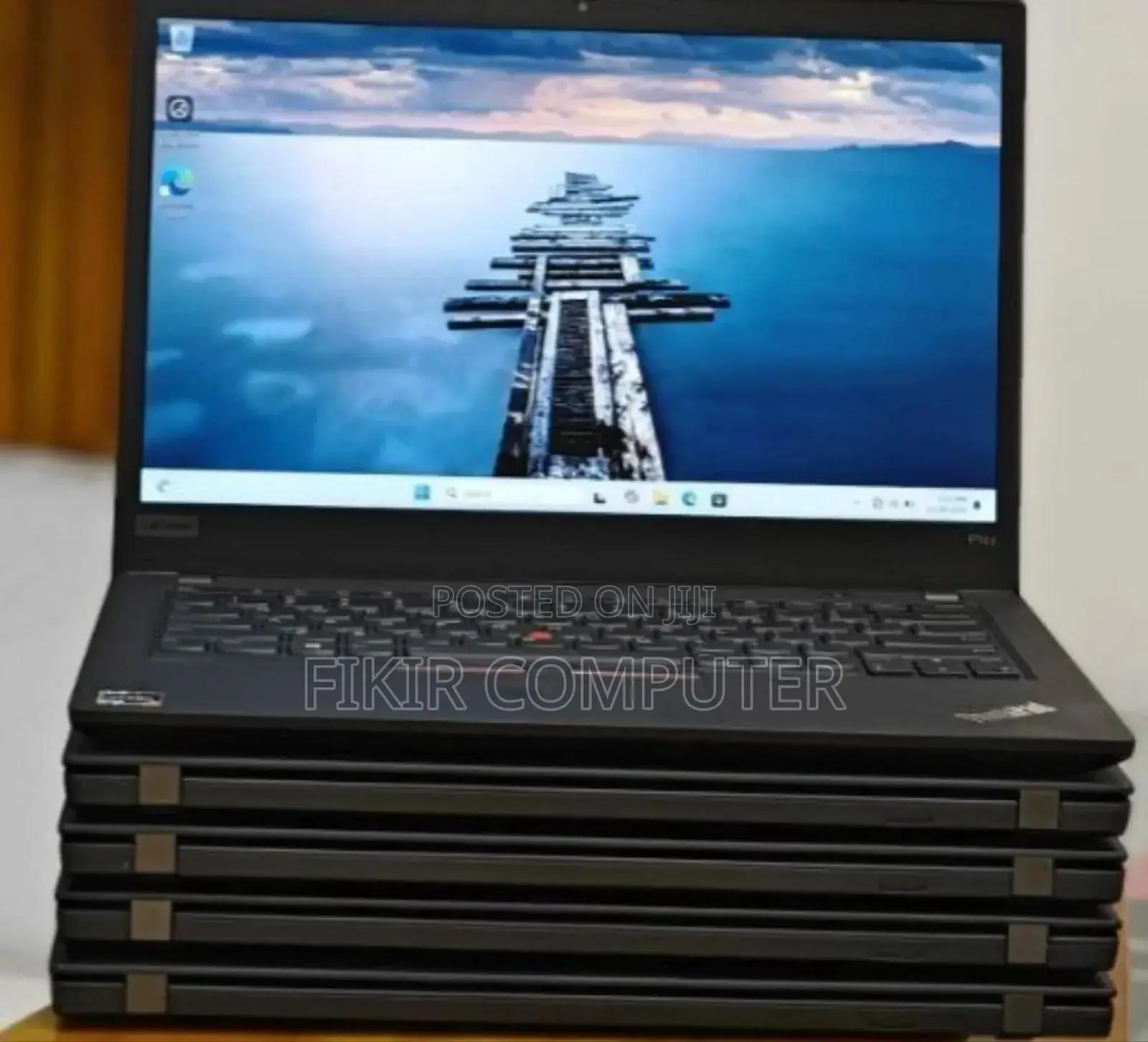 New Laptop Lenovo Thinkpad P14s 16GB AMD Ryzen 7 SSD 512GB