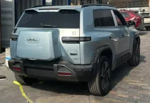 New BYD Leopard 8 2.0 Hybrid AWD 2025 Blue