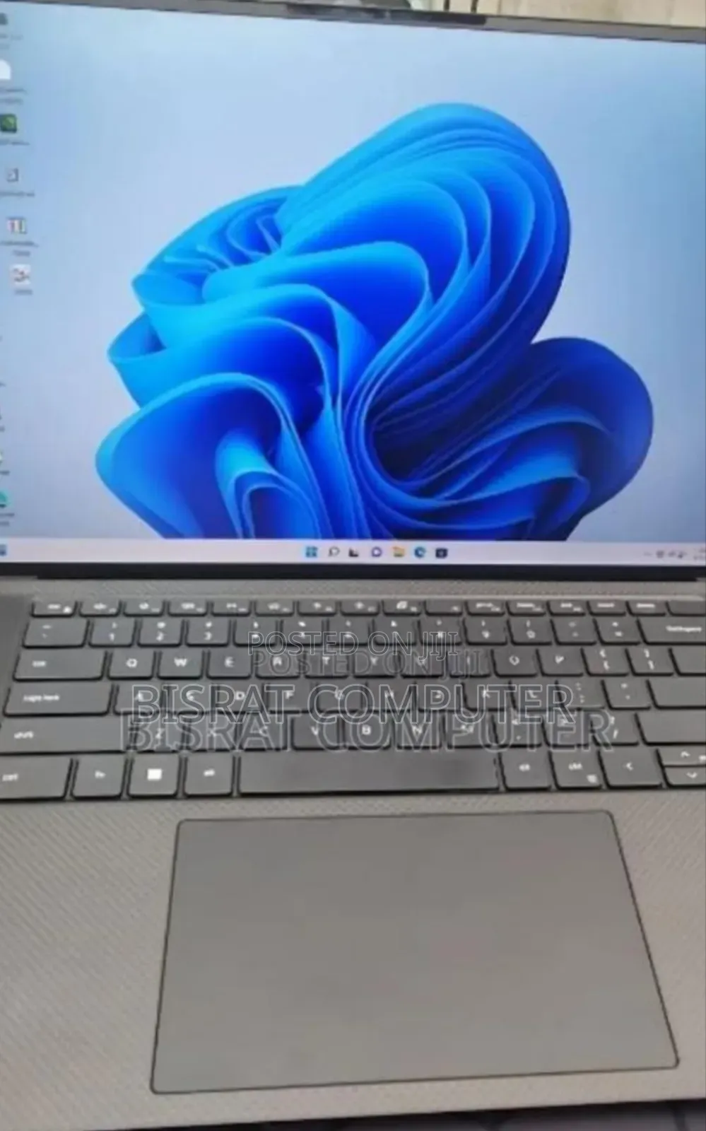 New Laptop Dell Precision 5570 16GB Intel Core i7 SSD 512GB