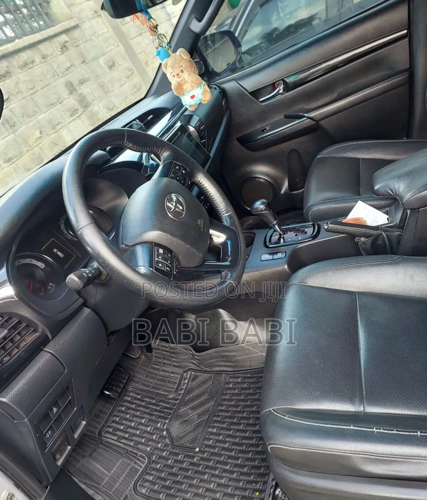 Toyota Hilux 2020 Silver