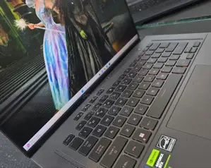 New Laptop Asus ROG Zephyrus G16 16GB Intel Core I9 SSD 1T