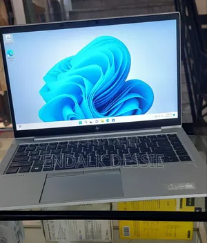 New Laptop HP 16GB Intel Core I7 SSD 512GB