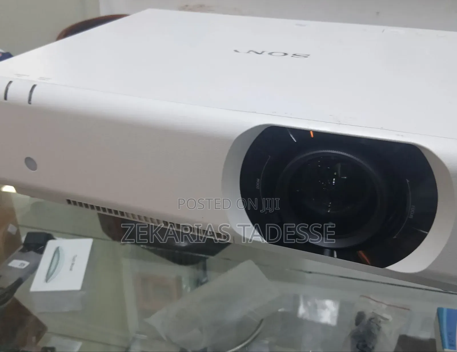 Homen Cinema Projector