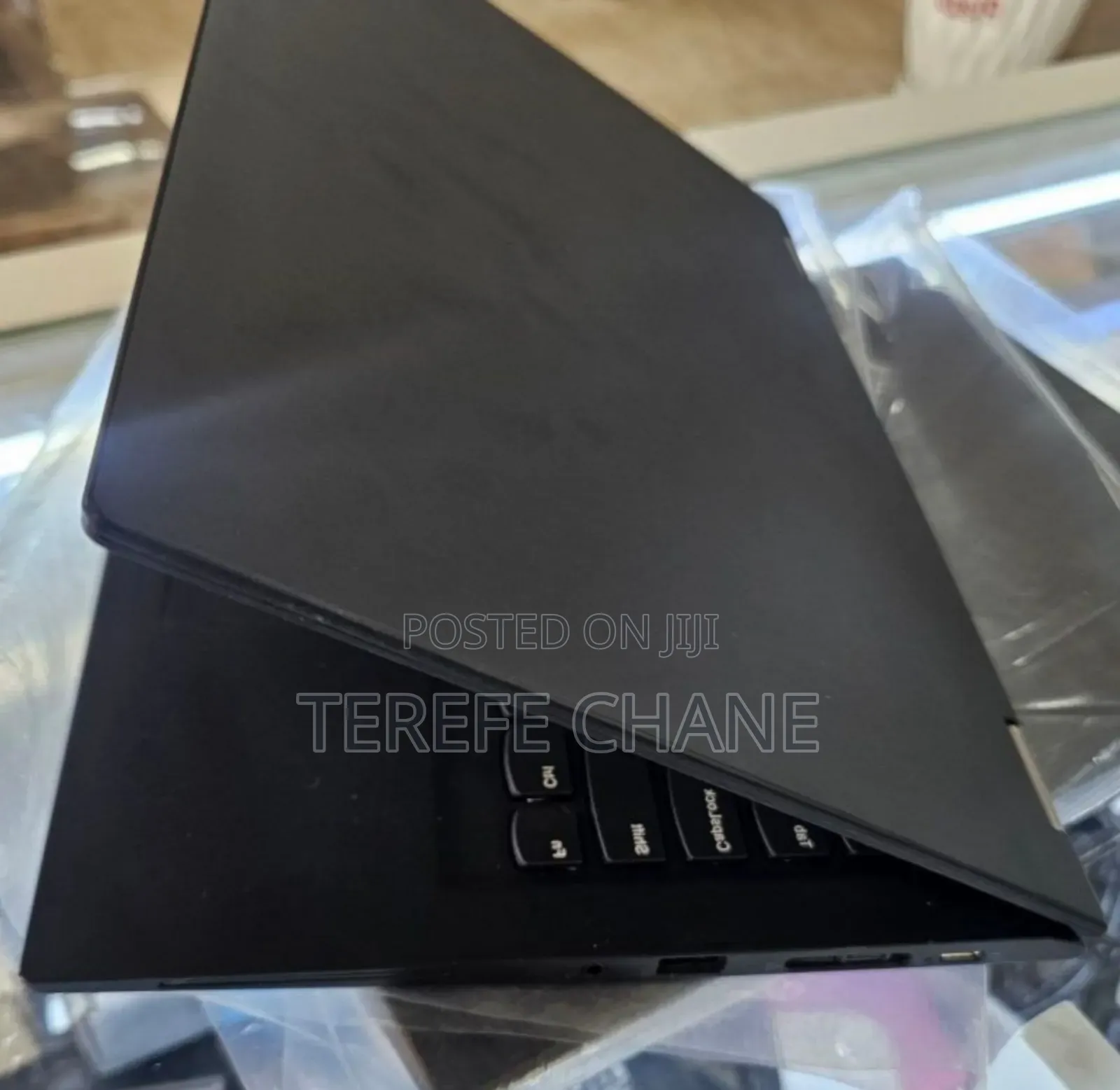 New Laptop Lenovo ThinkPad X390 Yoga 16GB Intel Core I7 SSD 512GB