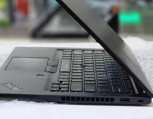 Photo - New Laptop Lenovo ThinkPad T14 16GB Intel Core I7 SSD 512GB