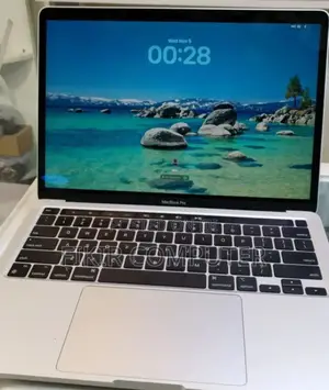 Photo - New Laptop Apple MacBook Pro 2020 M1 16GB Apple M1 Pro SSD 512GB