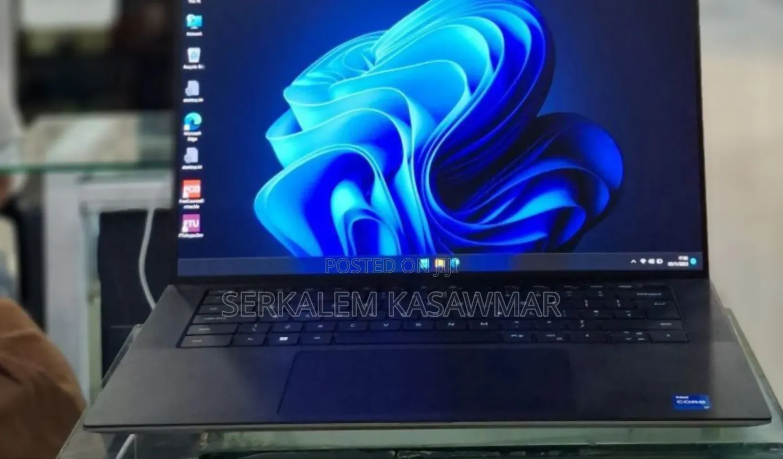 New Laptop Dell Precision 5570 16GB Intel Core I7 SSD 512GB