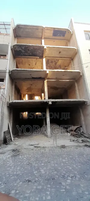 7bdrm House in Yoba, Akaky Kaliti for sale