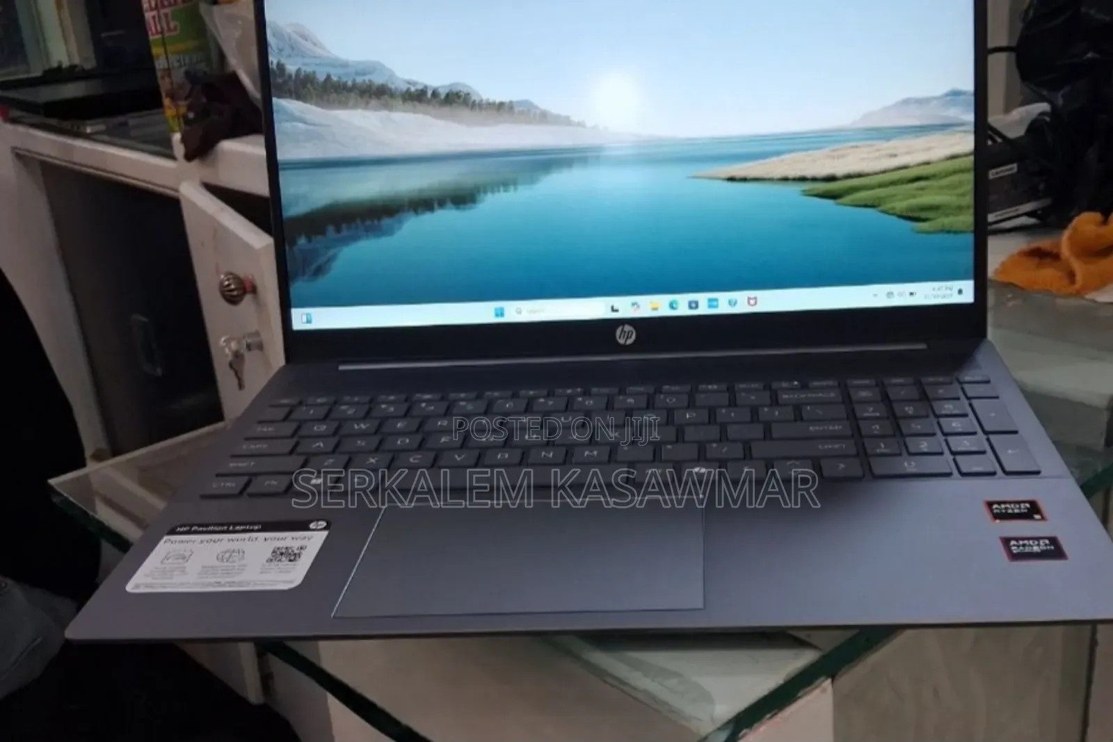 New Laptop HP Pavilion 15 8GB AMD Ryzen 5 SSD 512GB