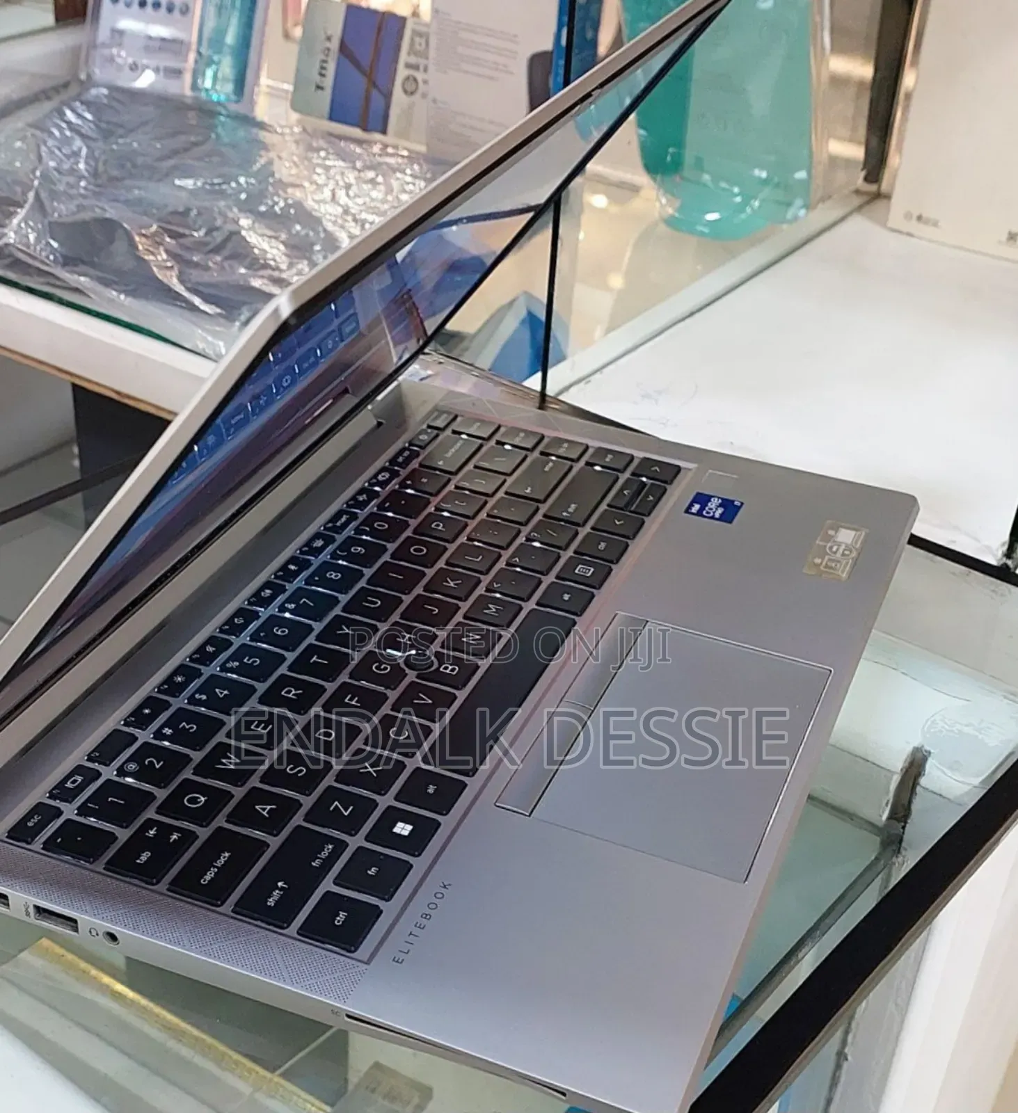 New Laptop HP EliteBook 840 G8 16GB Intel Core I7 SSD 512GB