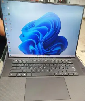New Laptop Dell Precision 5570 16GB Intel Core I7 SSD 512GB