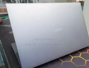 New Laptop Dell Precision 5570 16GB Intel Core I7 SSD 512GB