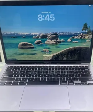 New Laptop Apple MacBook Pro M1 8GB Apple M1 SSD 256GB