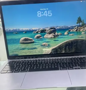 New Laptop Apple MacBook Pro M1 8GB Apple M1 SSD 256GB