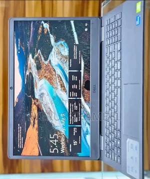New Laptop Dell Vostro 15 3000 8GB Intel Core I5 SSD 512GB