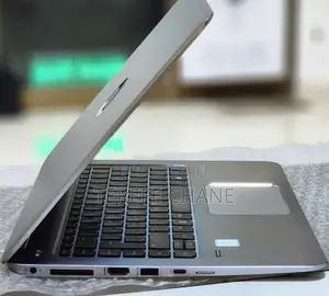 New Laptop Apple MacBook 2013 4GB Intel Core I5 SSD 256GB