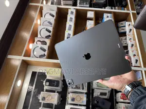 Apple iPad Pro 13 (2024) 256 GB Black