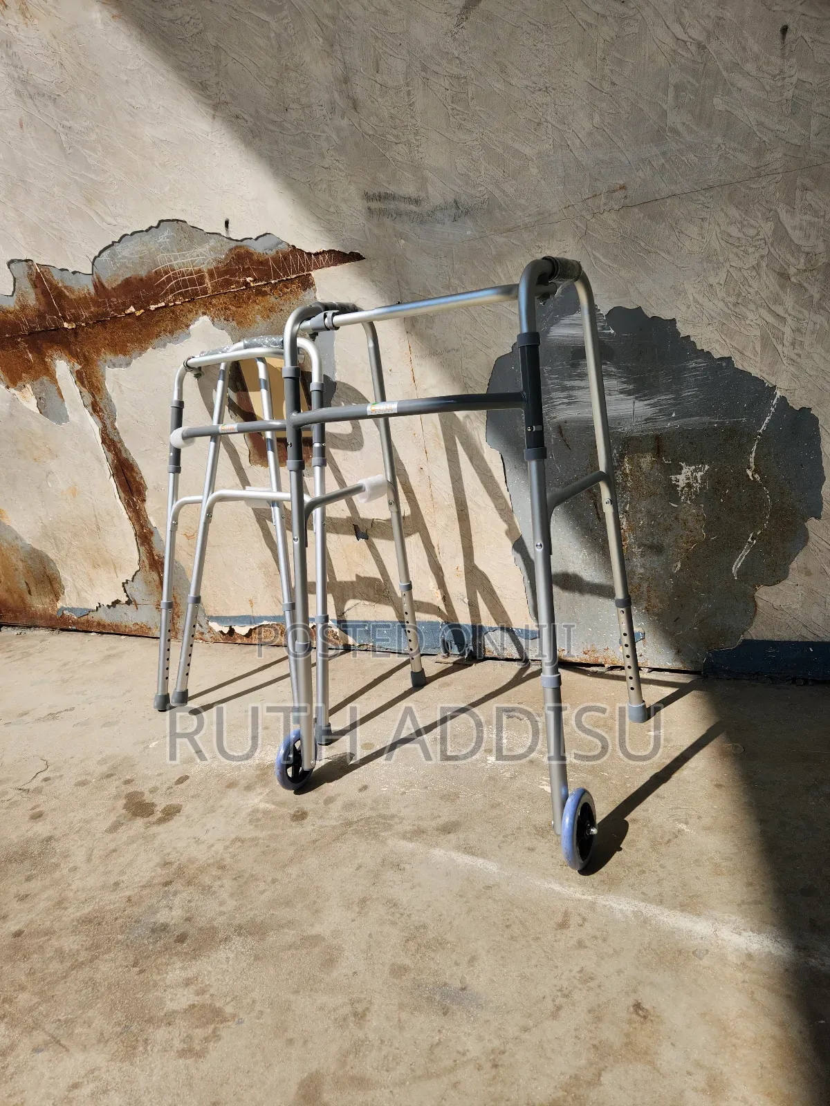 With Wheels Walker老公walker Medical Brand New Walker腔裏walker堥我walker