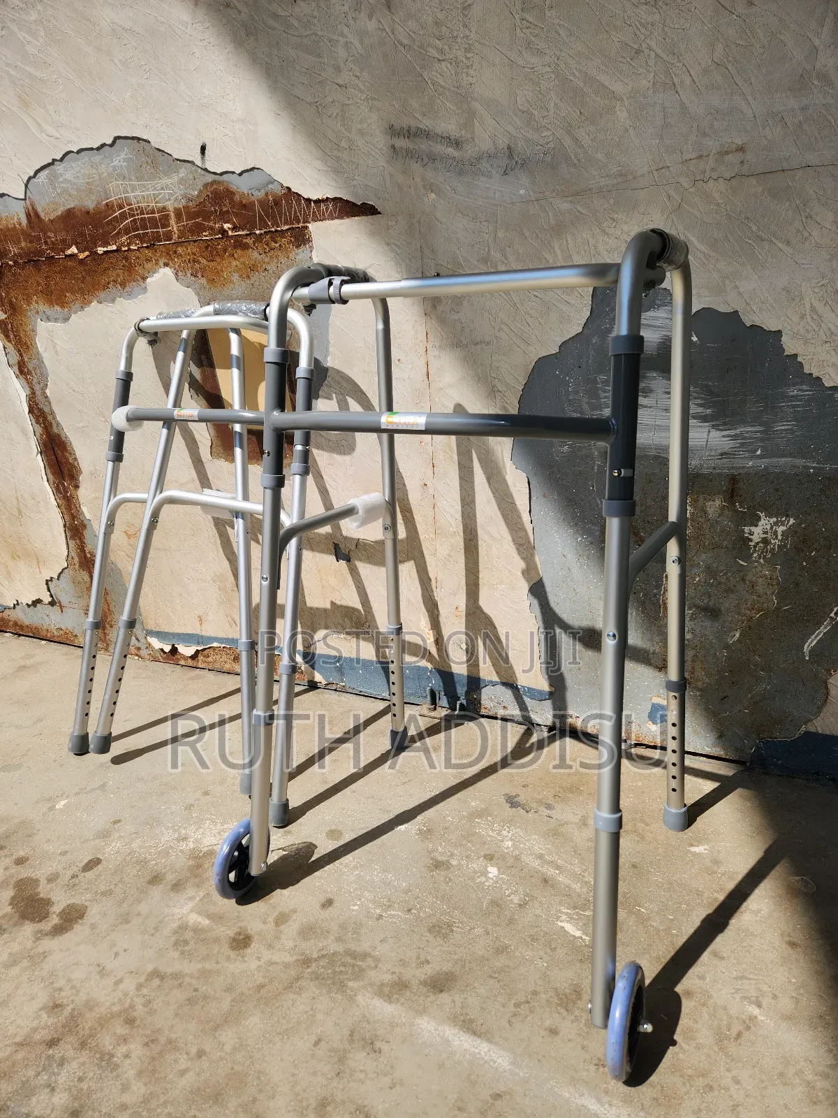 Brand New Foldae Walker老闆medical Brand New Walker重大walker者的walker